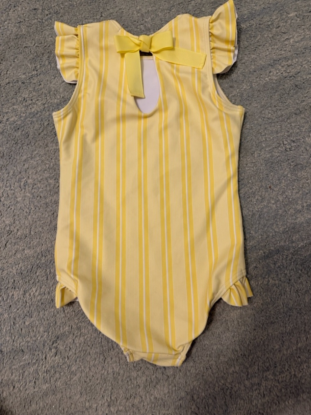 Minnow, 4 one piece bathing suit set, size: 3/4, excellent condition - Picture 6 of 14